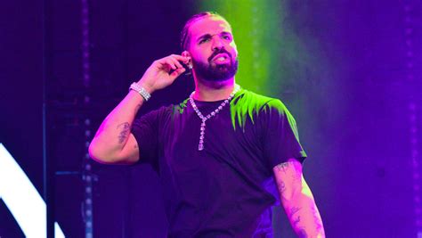 drakes nudes|Drake's Leaked NSFW Twitter Video Has Women In Shambles.